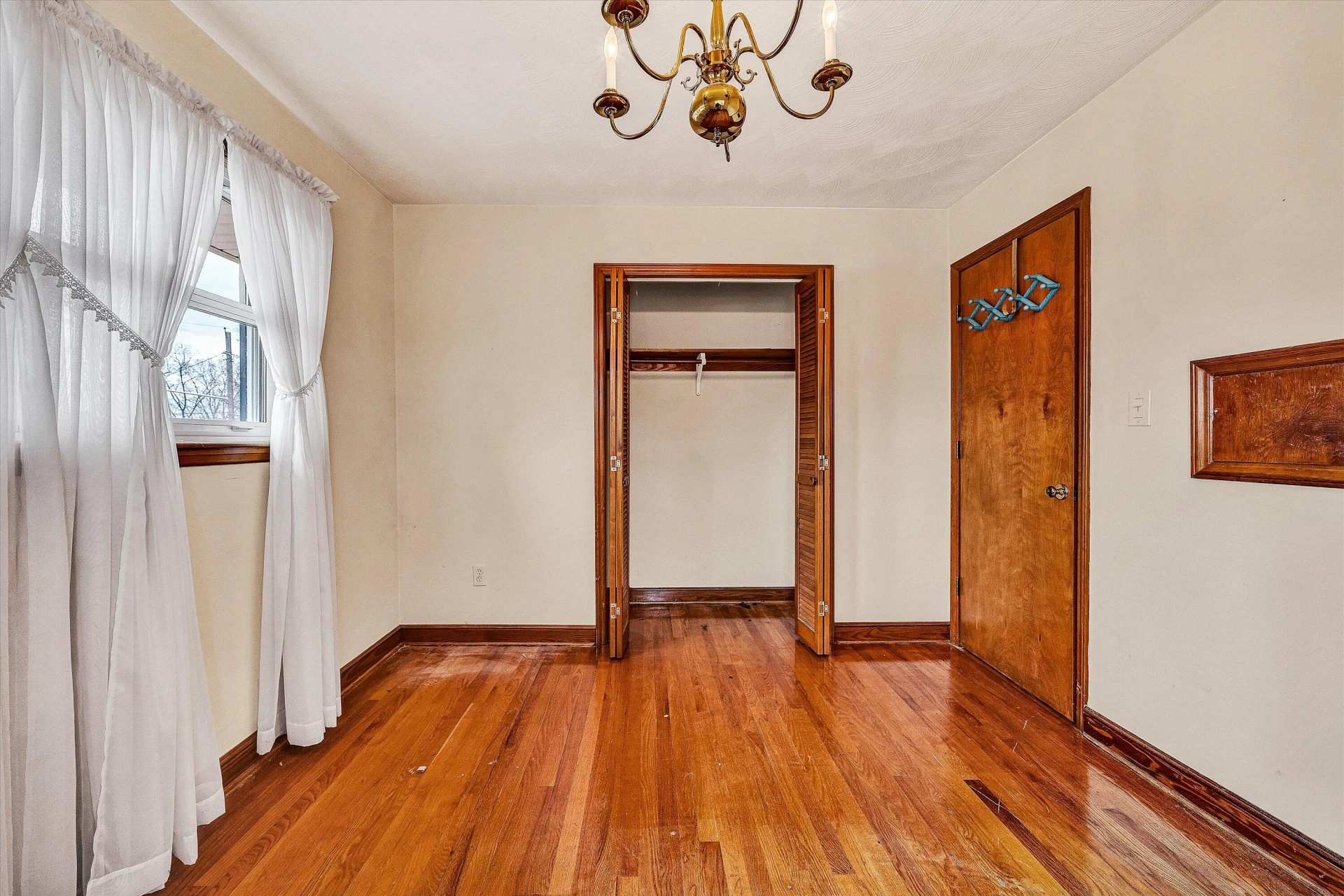 6641 Bryant CIR - Photo 27