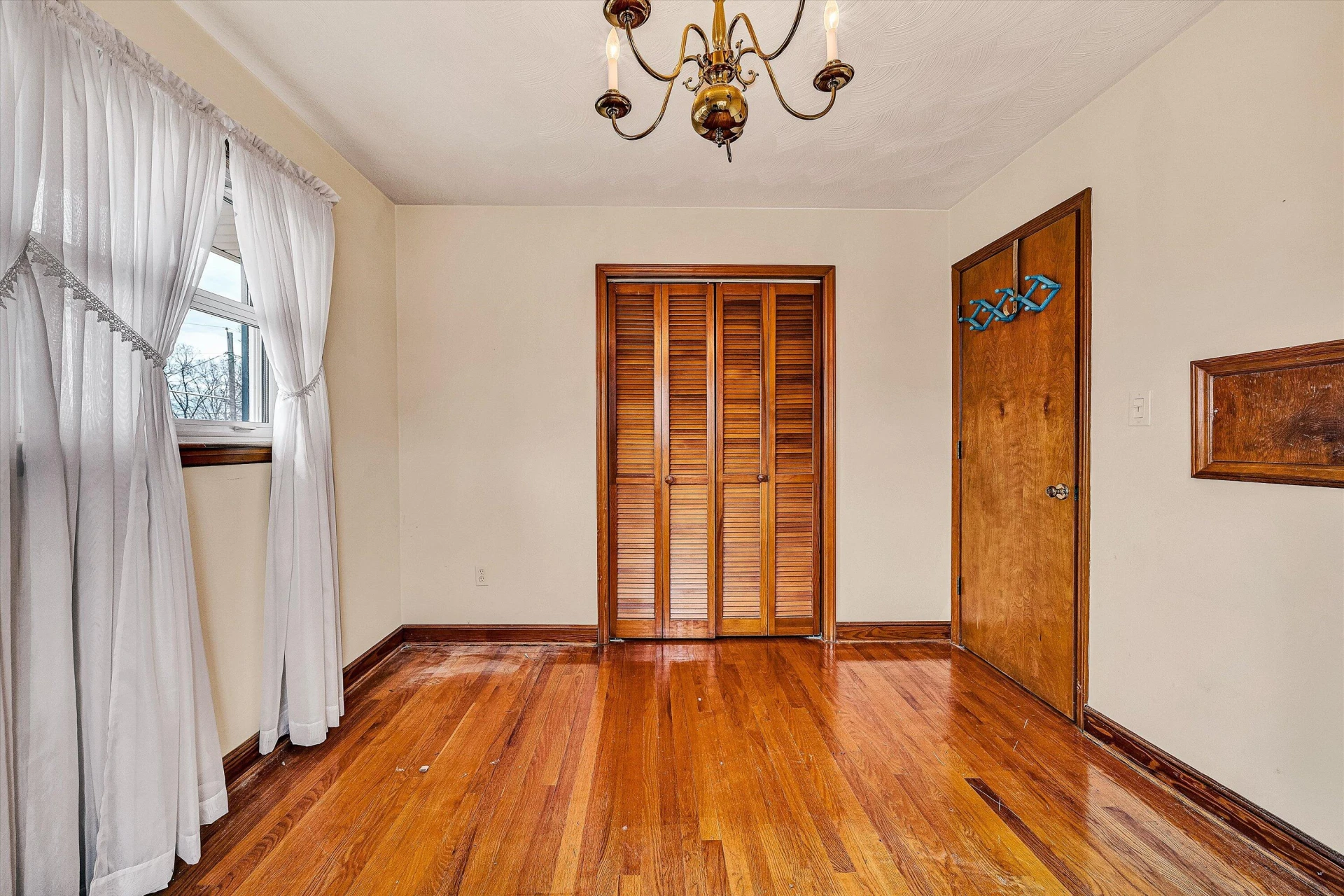 6641 Bryant CIR - Photo 28