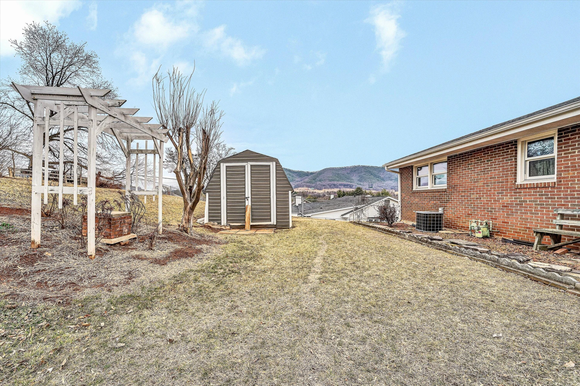 6641 Bryant CIR - Photo 34