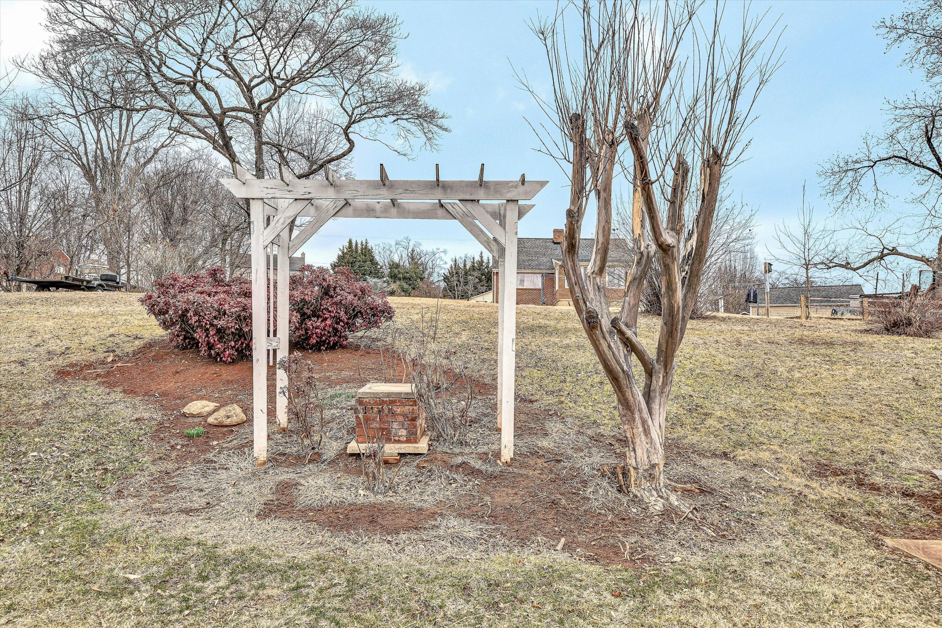 6641 Bryant CIR - Photo 36
