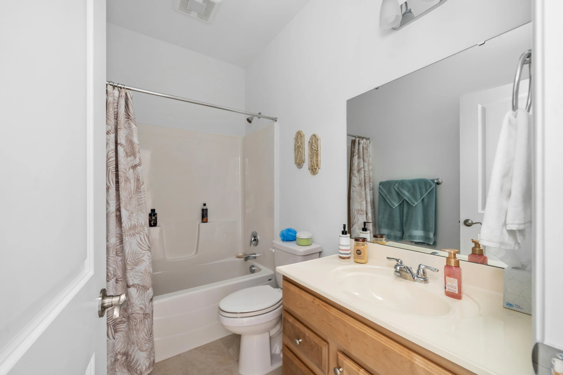 2165 Kings Walk DR - Photo 15
