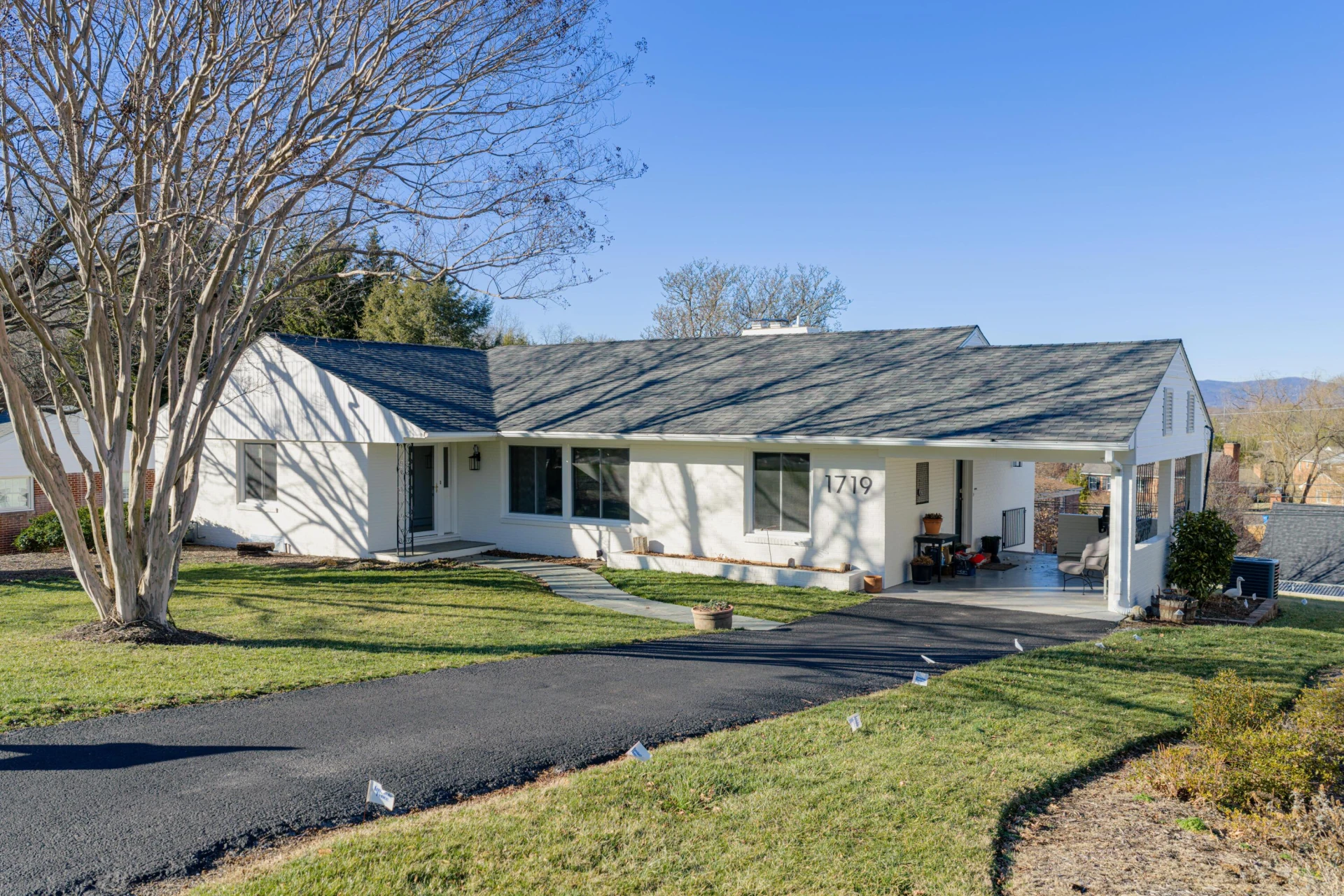 1719 Blair RD - Photo 2