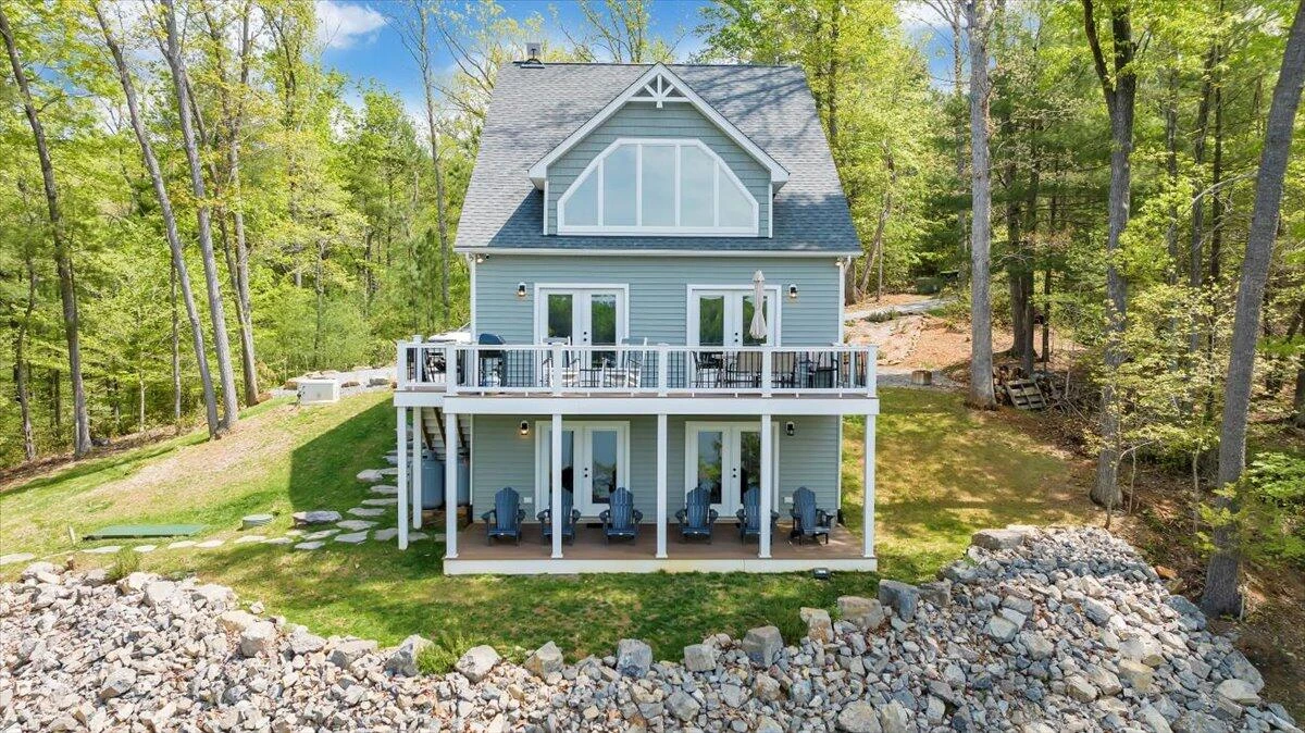 1373 Thomason LN