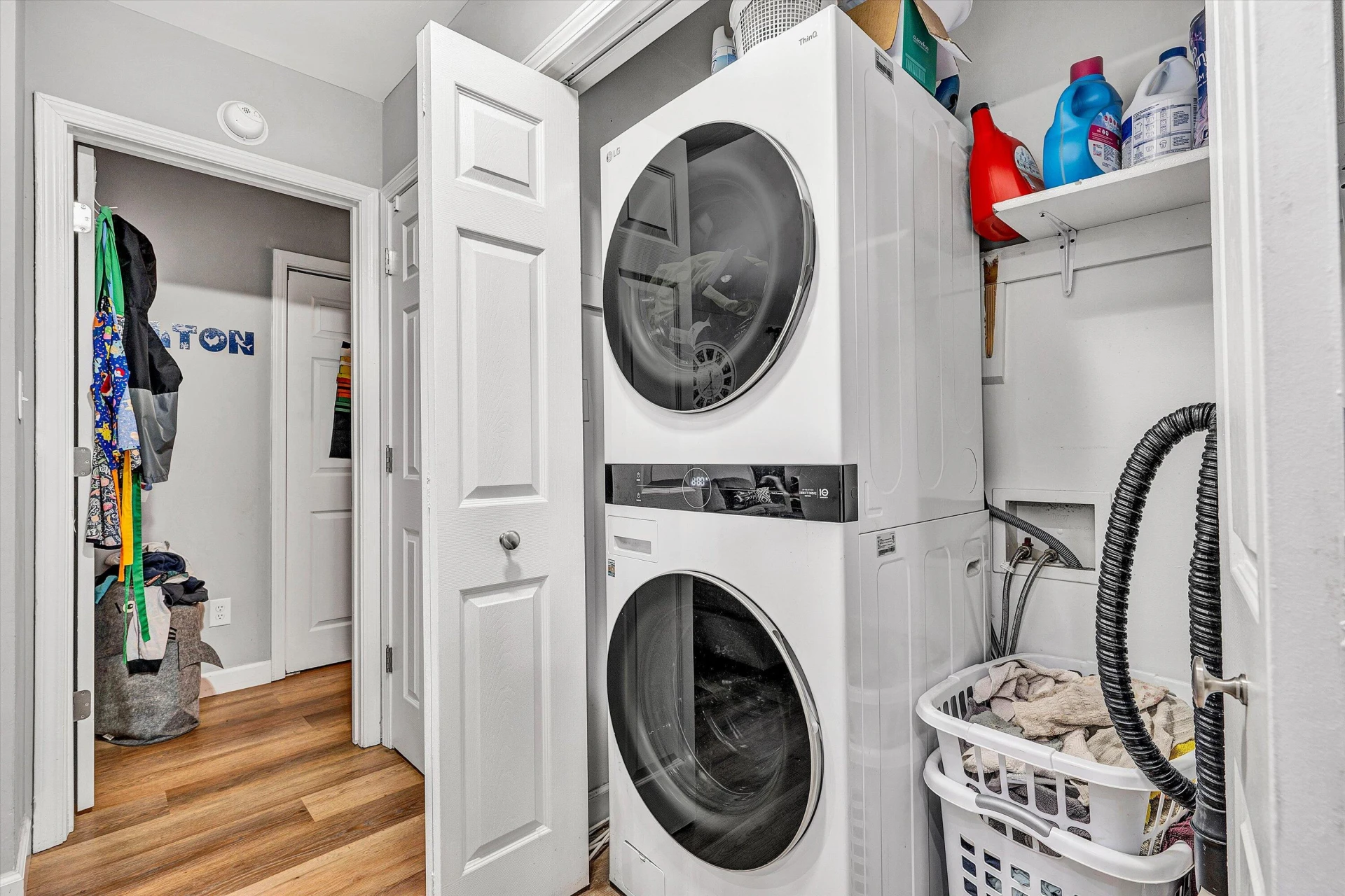635 Queen AVE - Photo 17