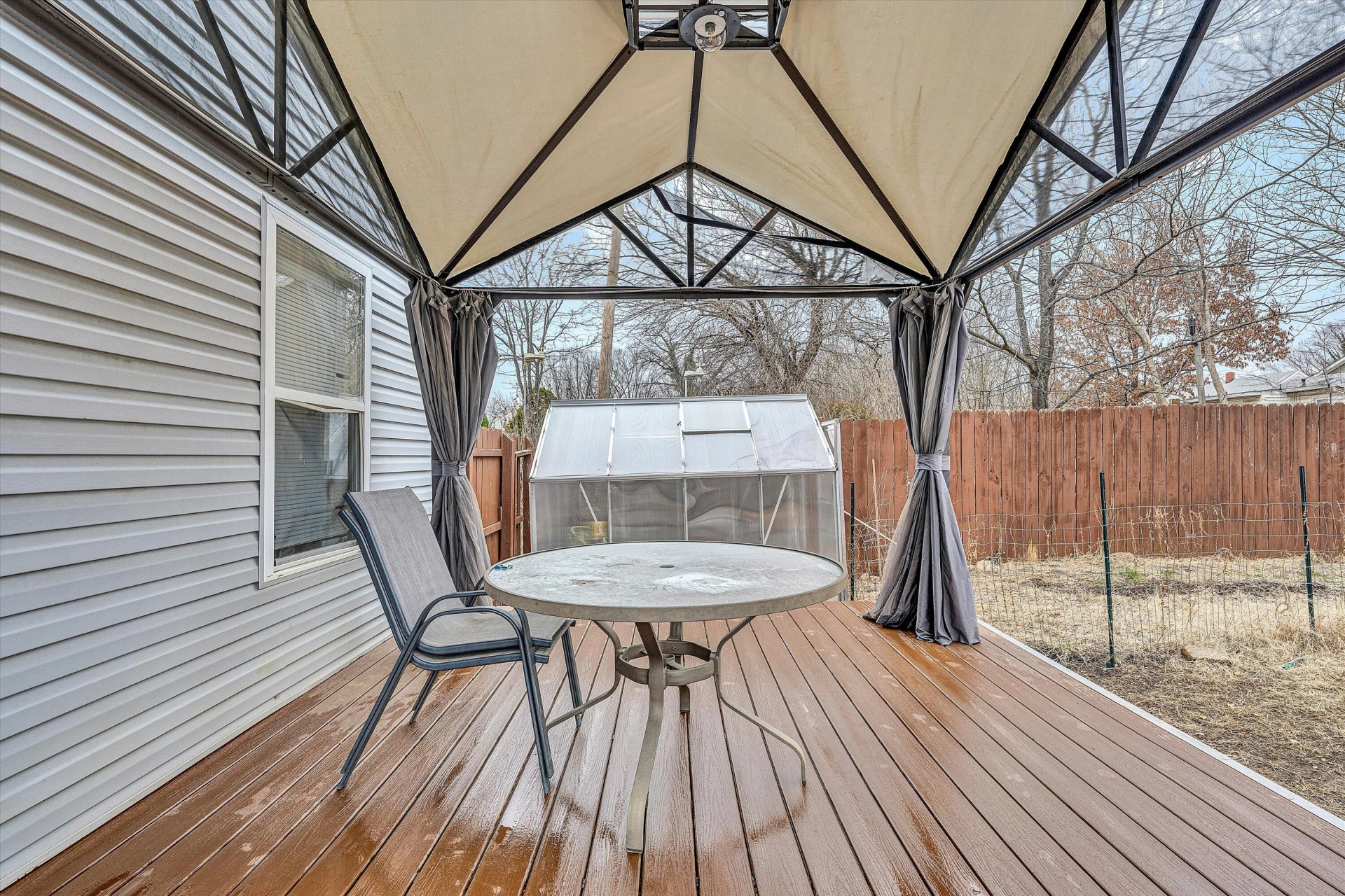 635 Queen AVE - Photo 29