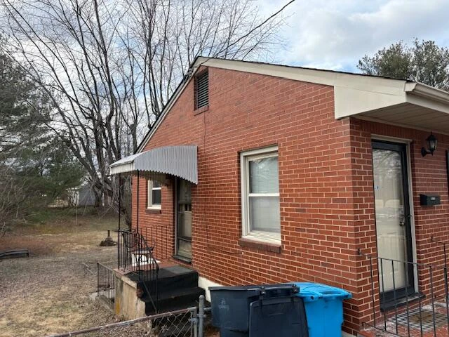4970 FLORIST RD - Photo 3