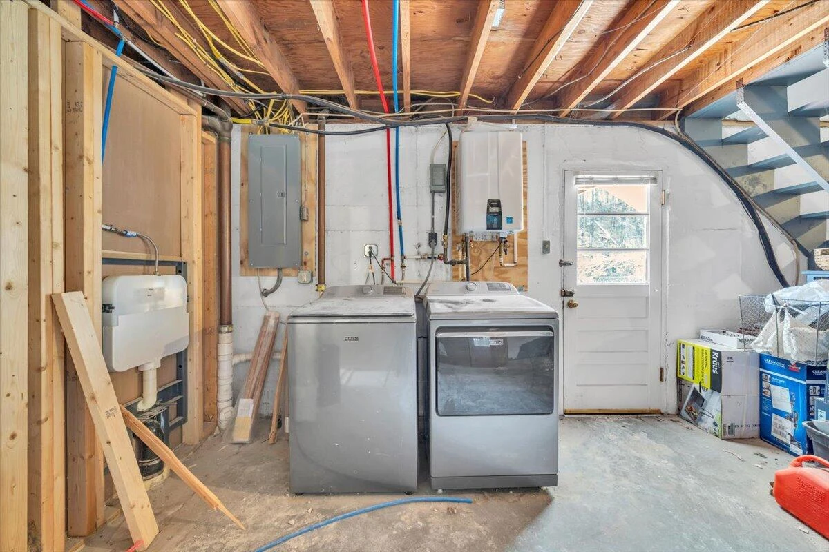 951 Hartsook BLVD - Photo 24