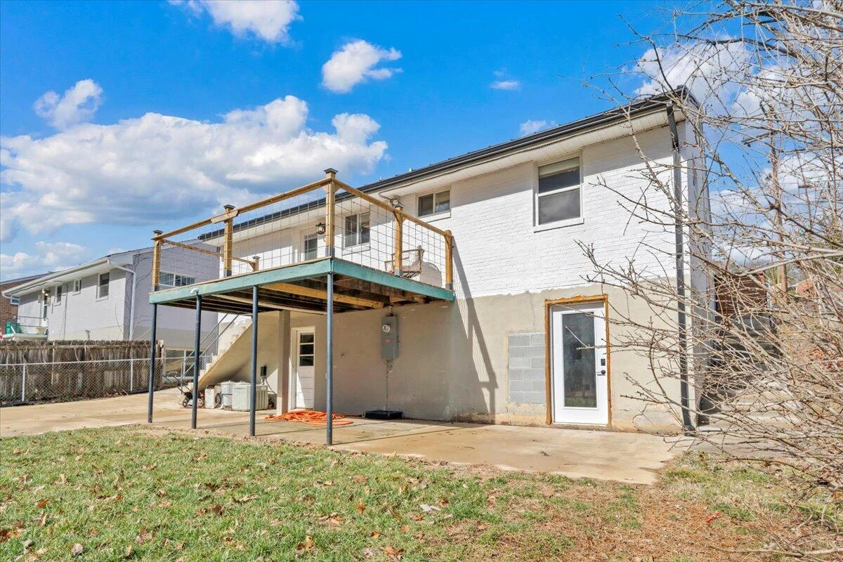 951 Hartsook BLVD - Photo 35