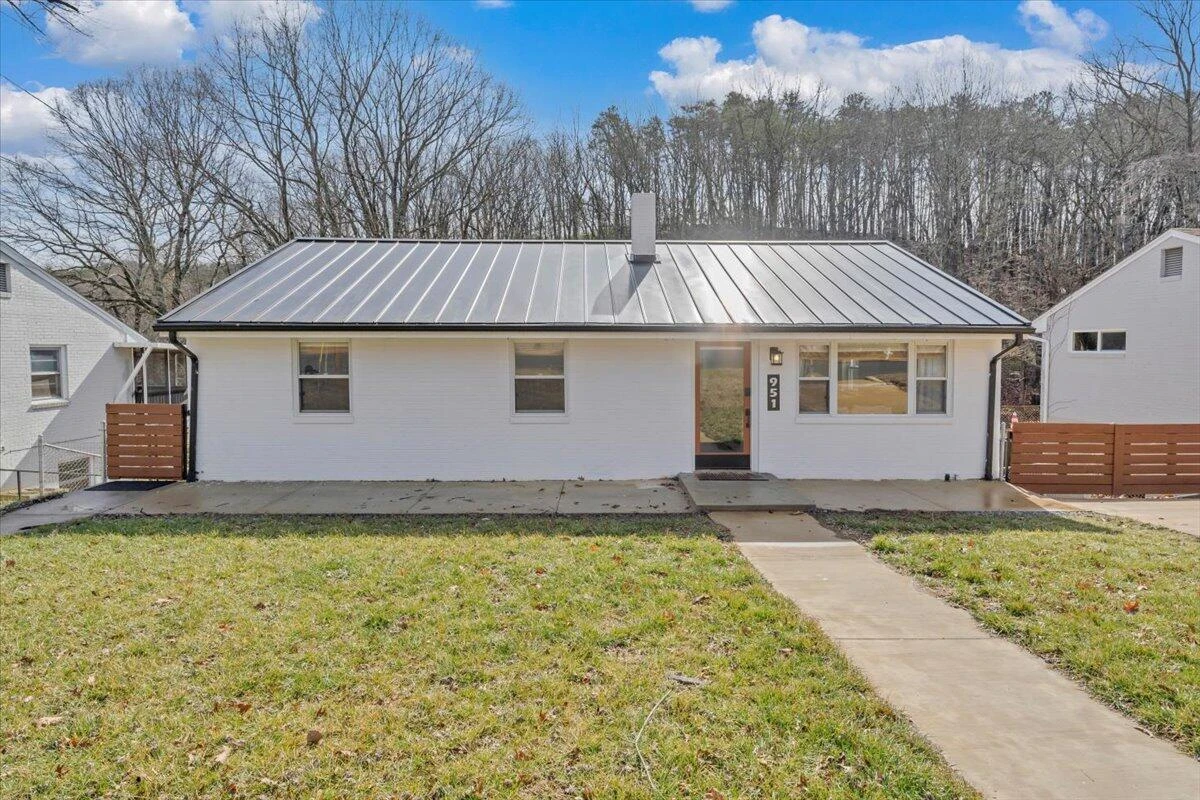 951 Hartsook BLVD - Photo 37