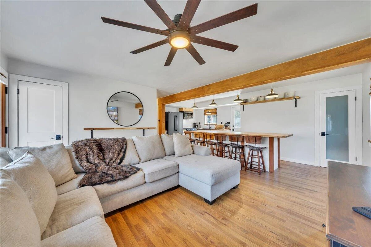 951 Hartsook BLVD - Photo 6