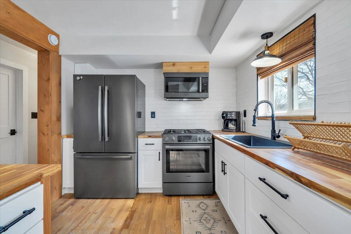 951 Hartsook BLVD - Photo 8