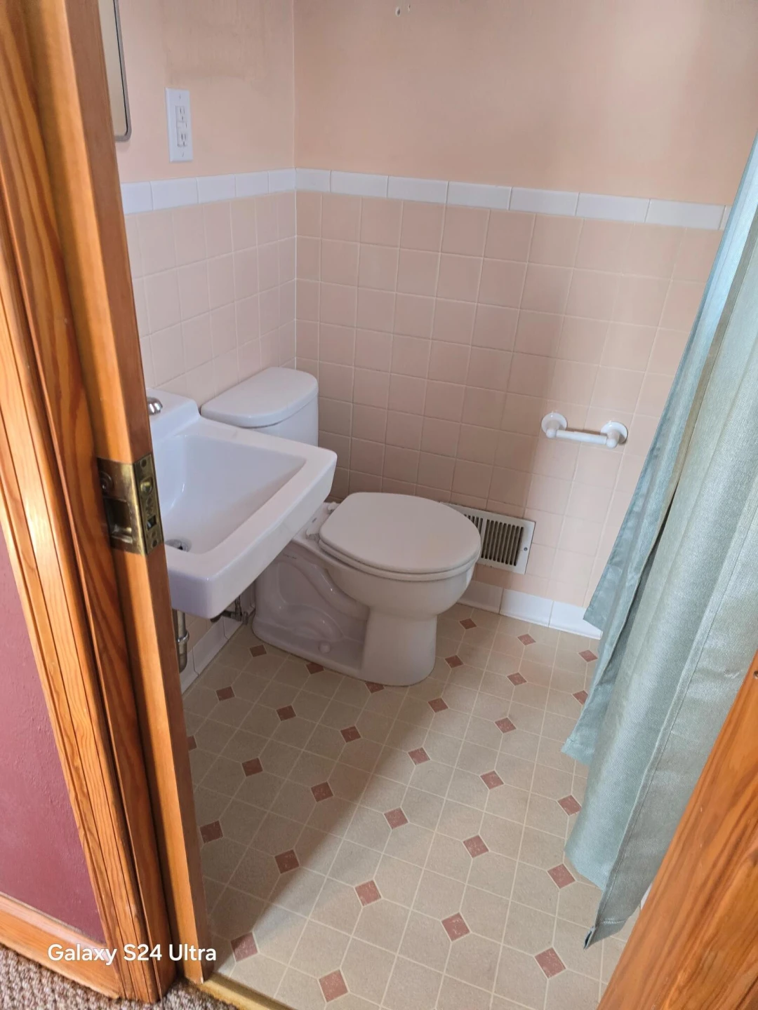 2639 Edgewood ST - Photo 11