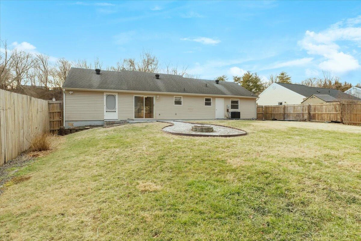 4735 Ichabod CIR - Photo 30