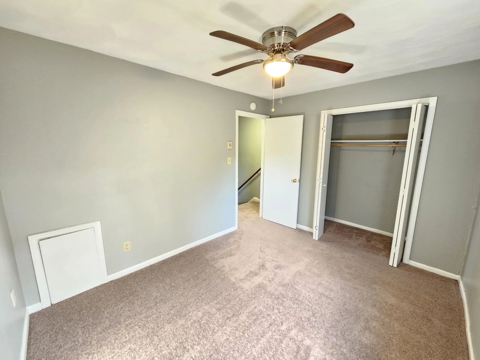 1622 Roanoke AVE - Photo 10