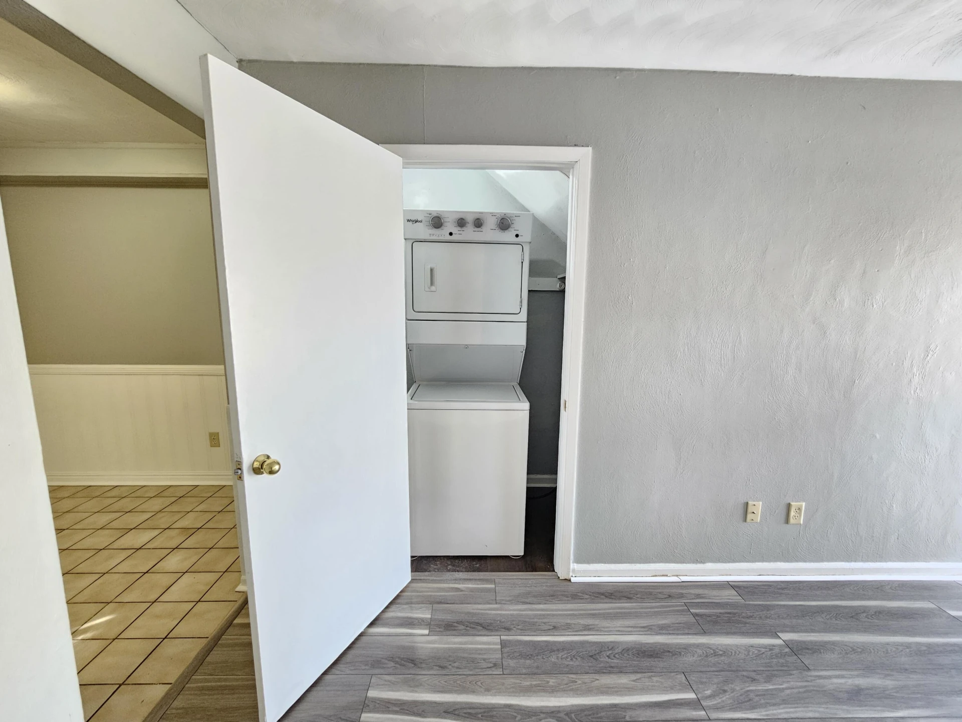 1622 Roanoke AVE - Photo 15