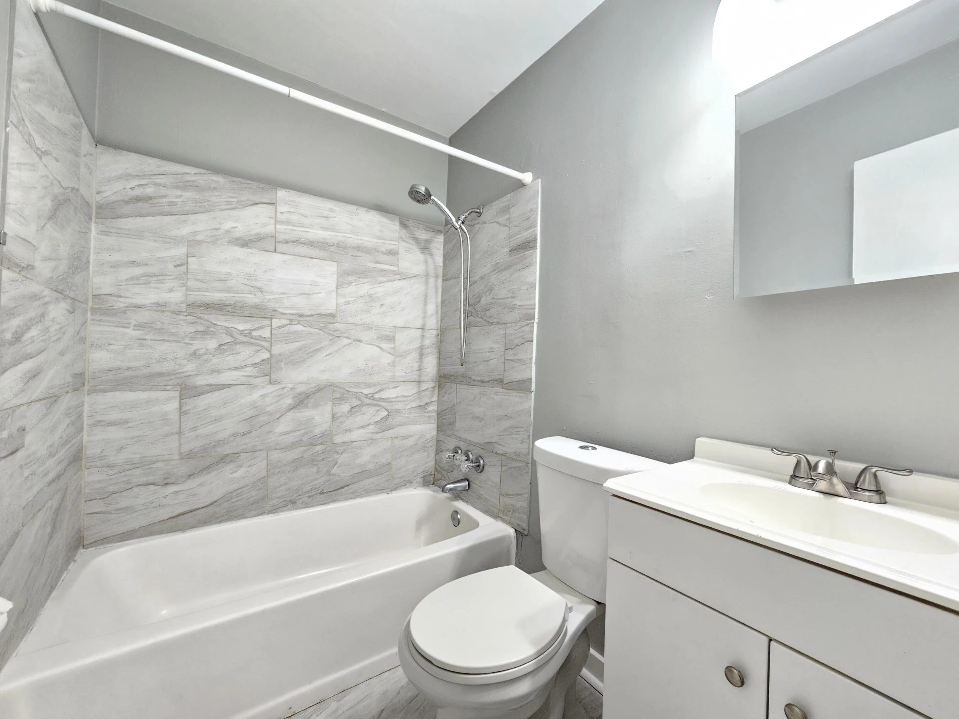 1622 Roanoke AVE - Photo 20