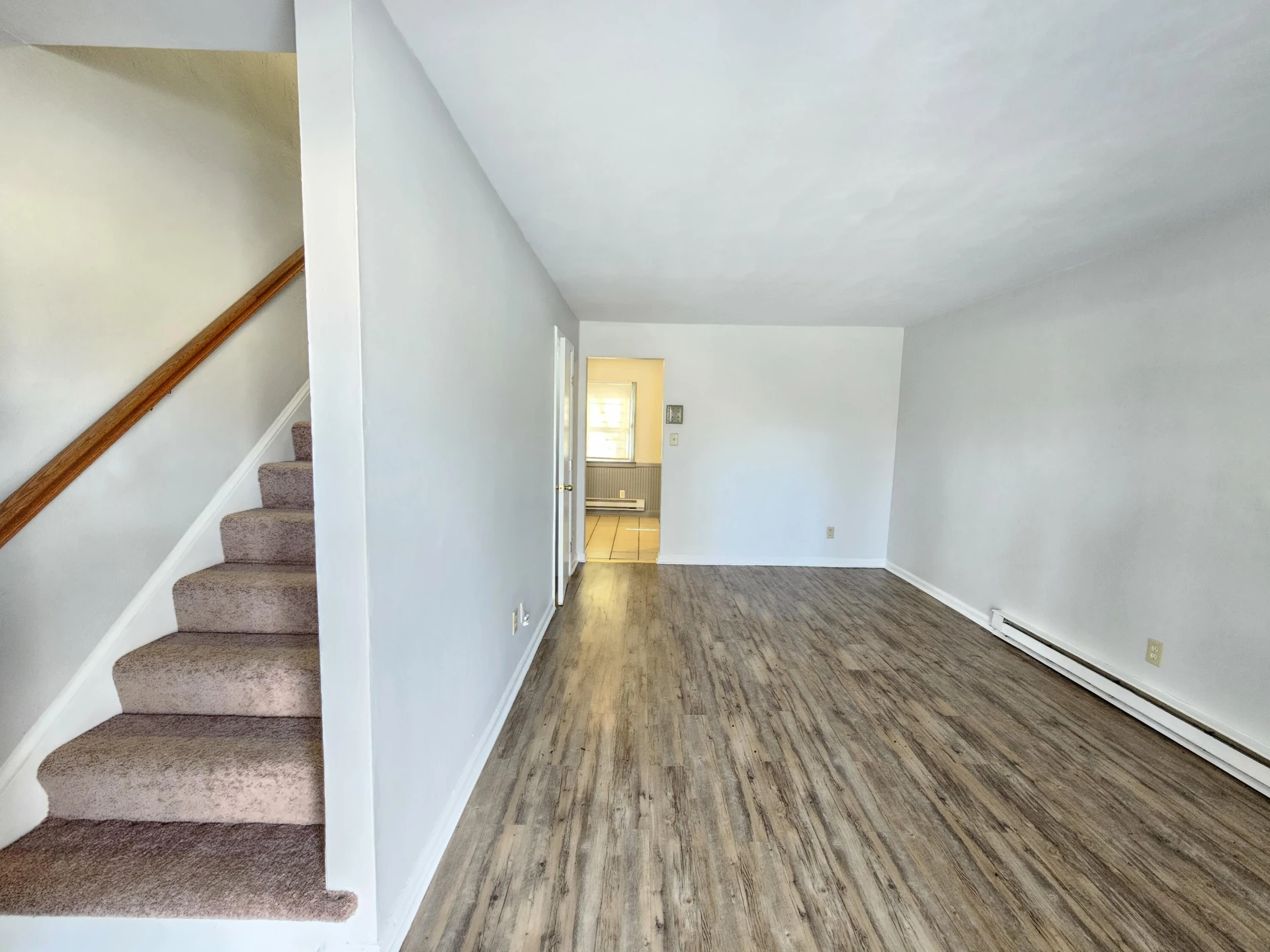 1622 Roanoke AVE - Photo 22