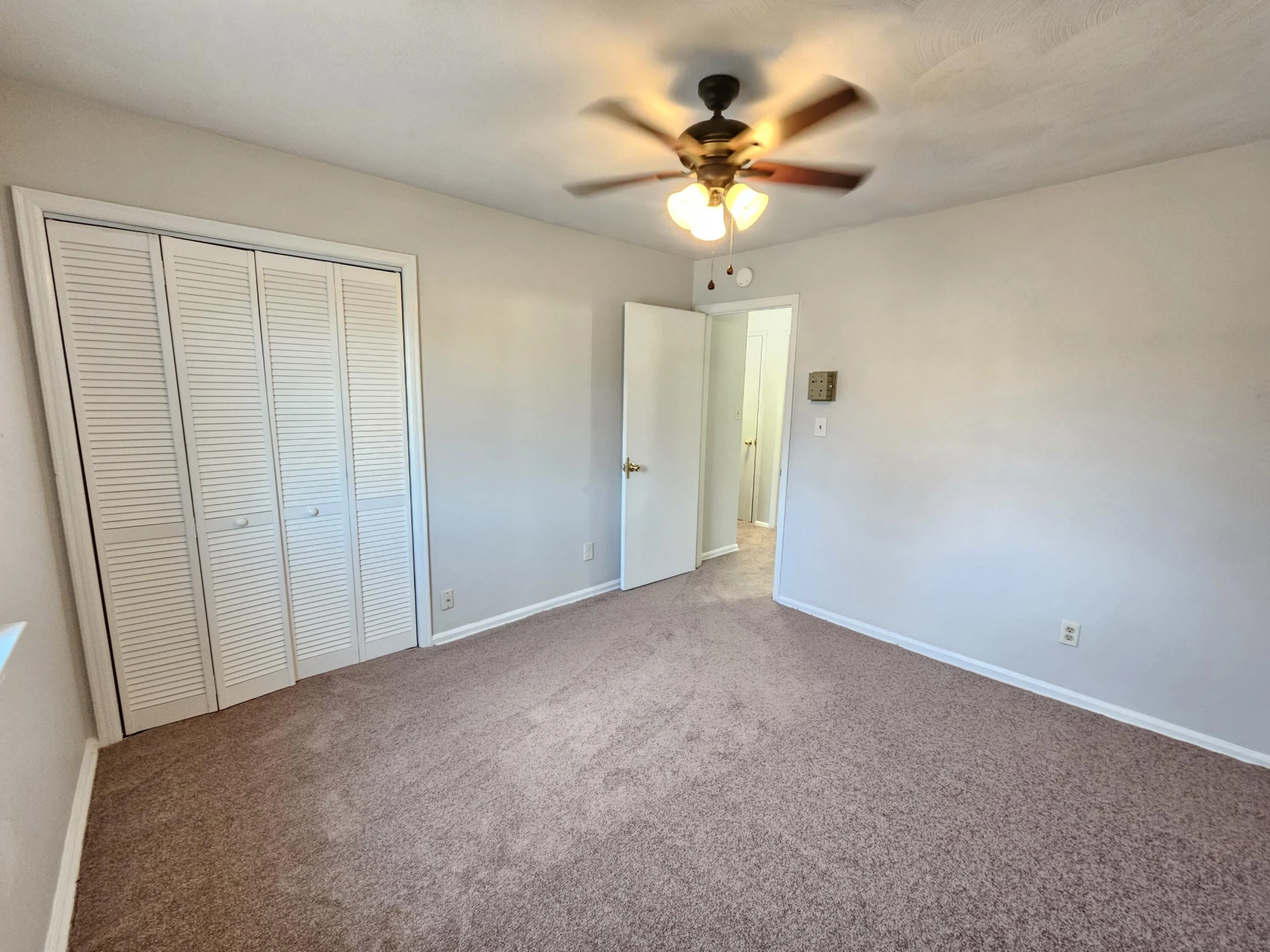 1622 Roanoke AVE - Photo 37