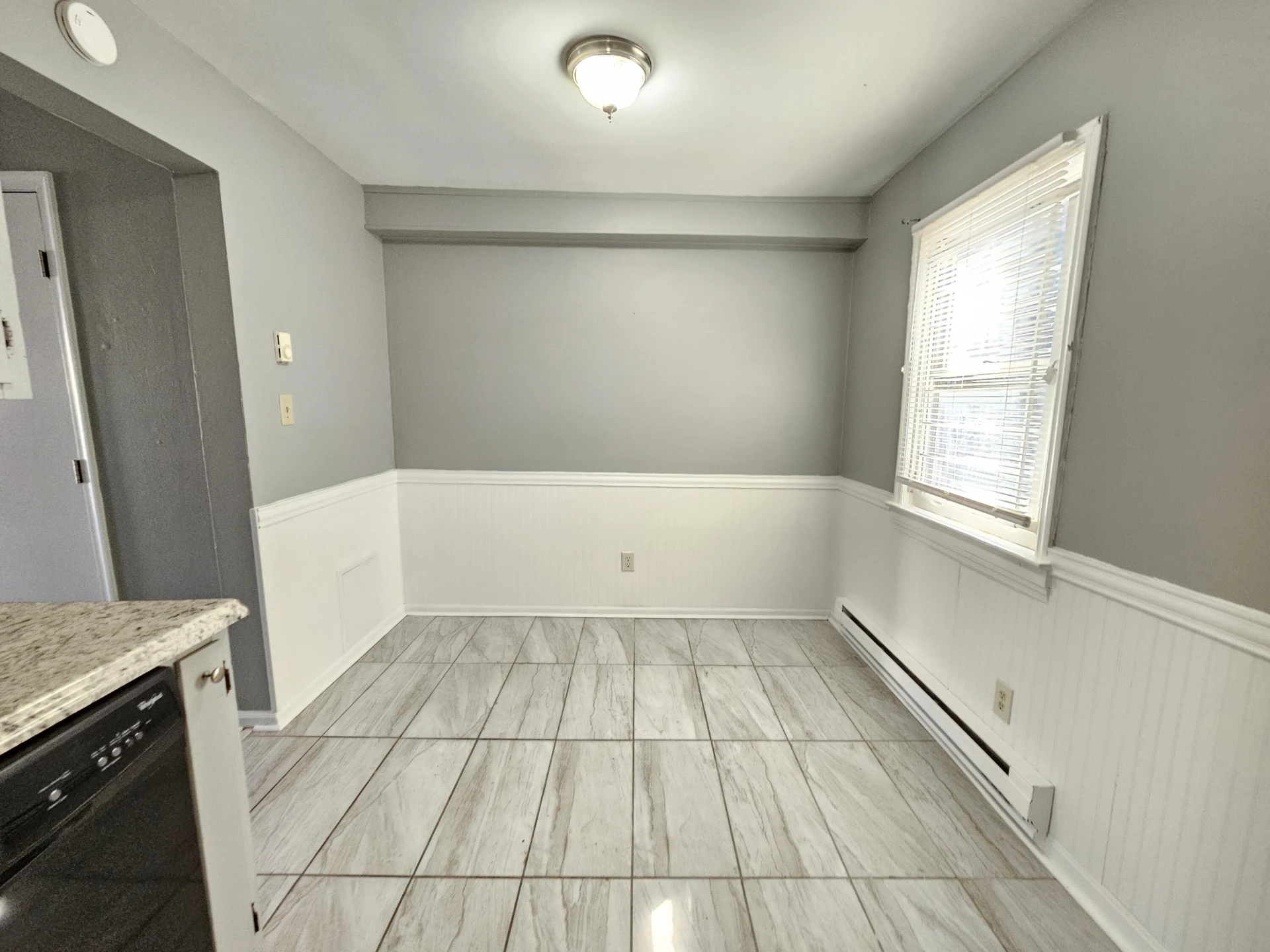 1622 Roanoke AVE - Photo 8