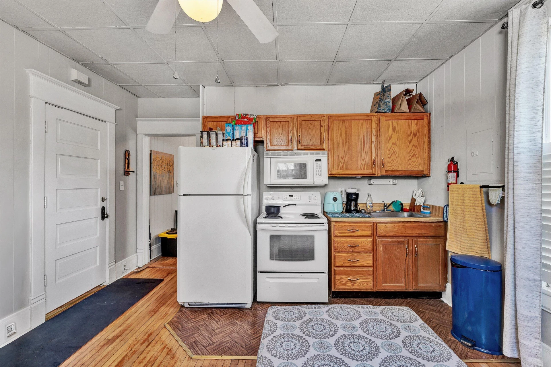 430 Allison AVE - Photo 14