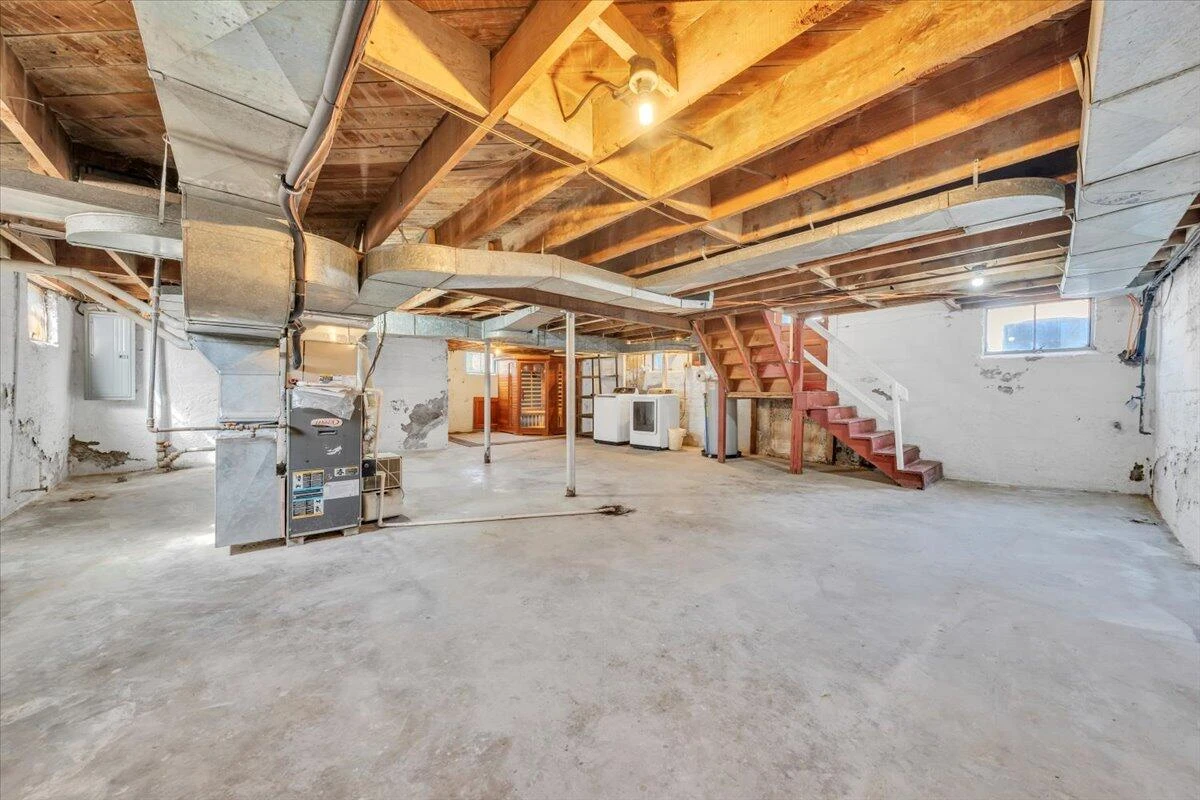 2704 Floraland DR - Photo 38