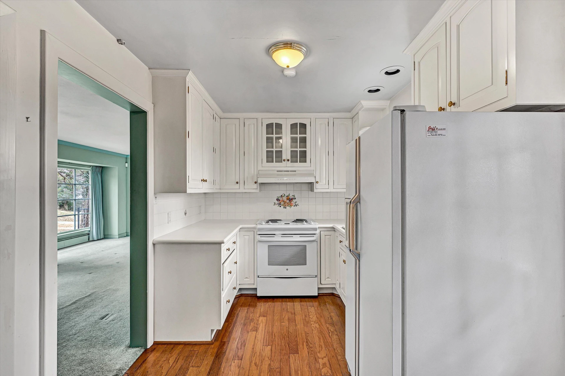 3751 Londonderry DR - Photo 13