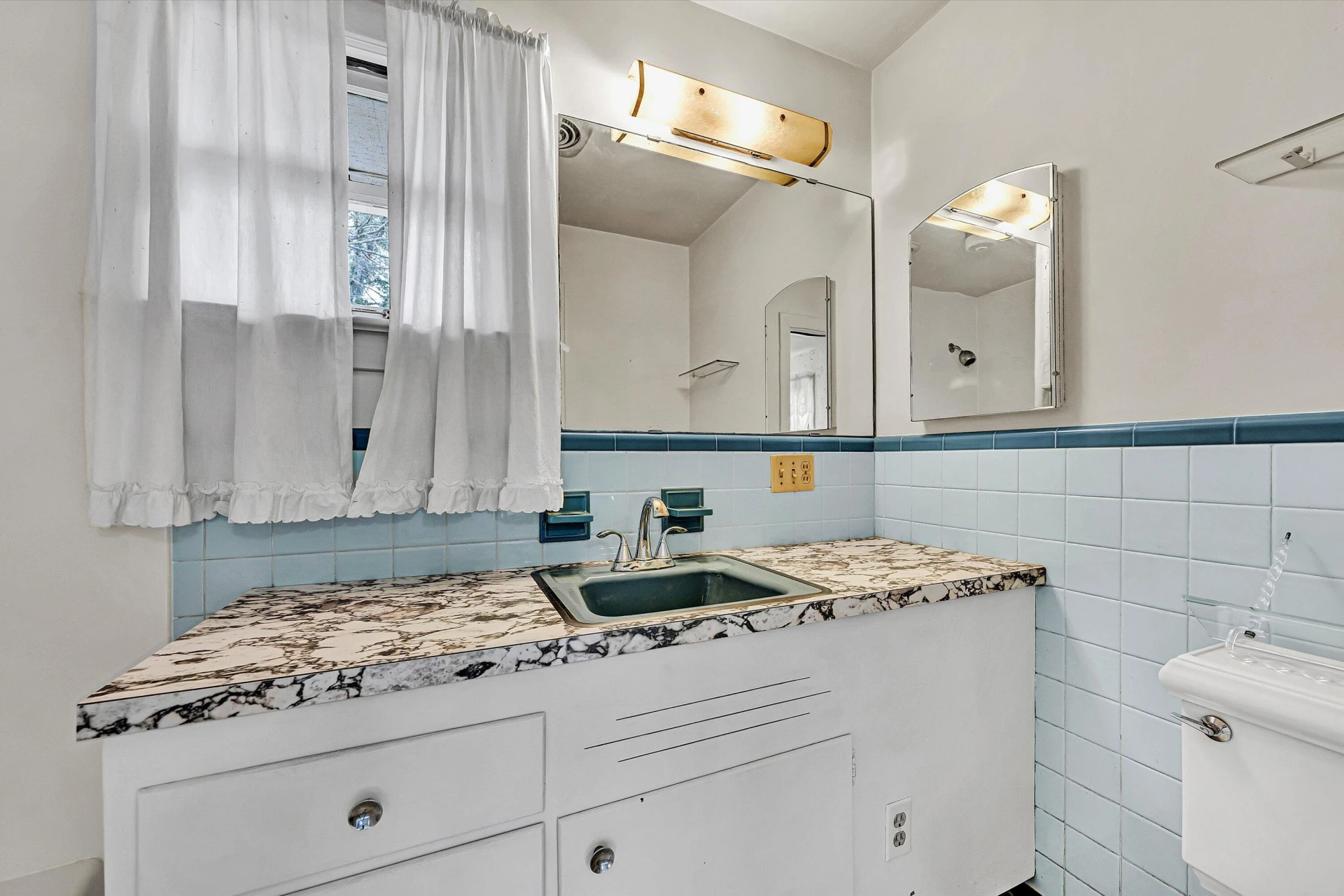 3751 Londonderry DR - Photo 28