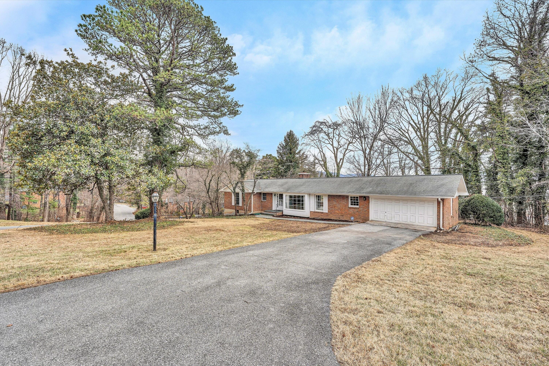 3751 Londonderry DR - Photo 43