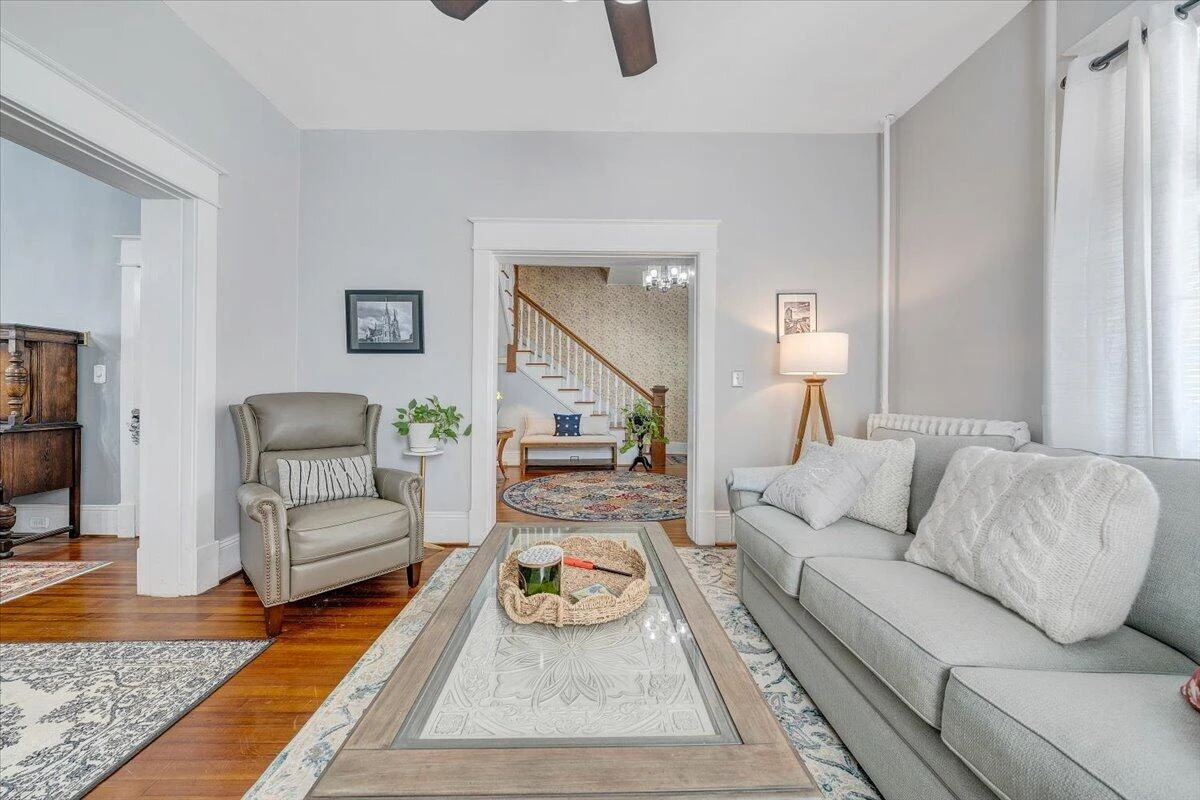 1307 Maple AVE - Photo 28
