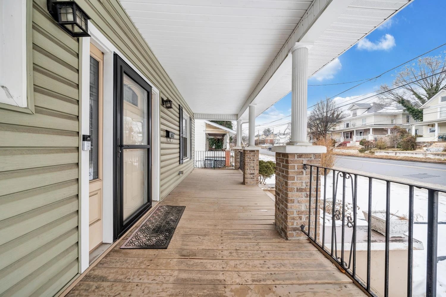 1502 Orange AVE - Photo 3