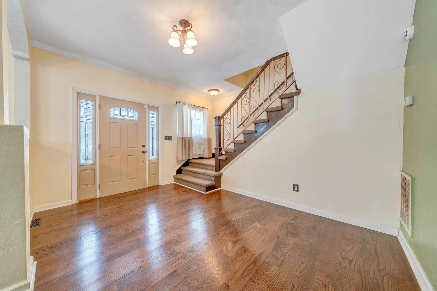 1502 Orange AVE - Photo 5