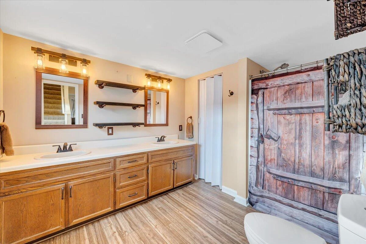 2721 Garden City BLVD - Photo 18