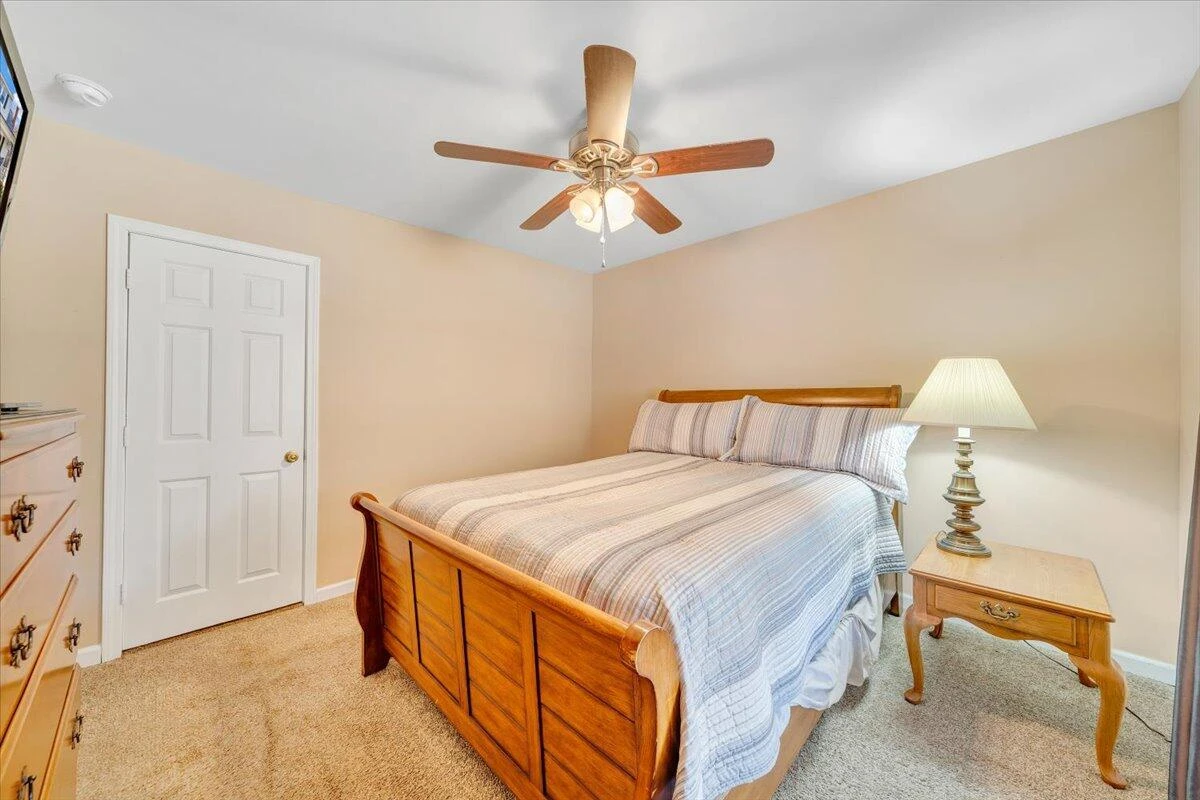 2721 Garden City BLVD - Photo 20
