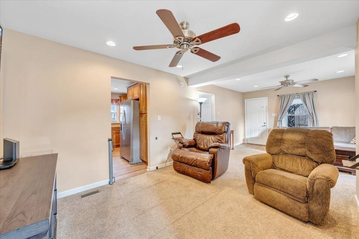 2721 Garden City BLVD - Photo 12