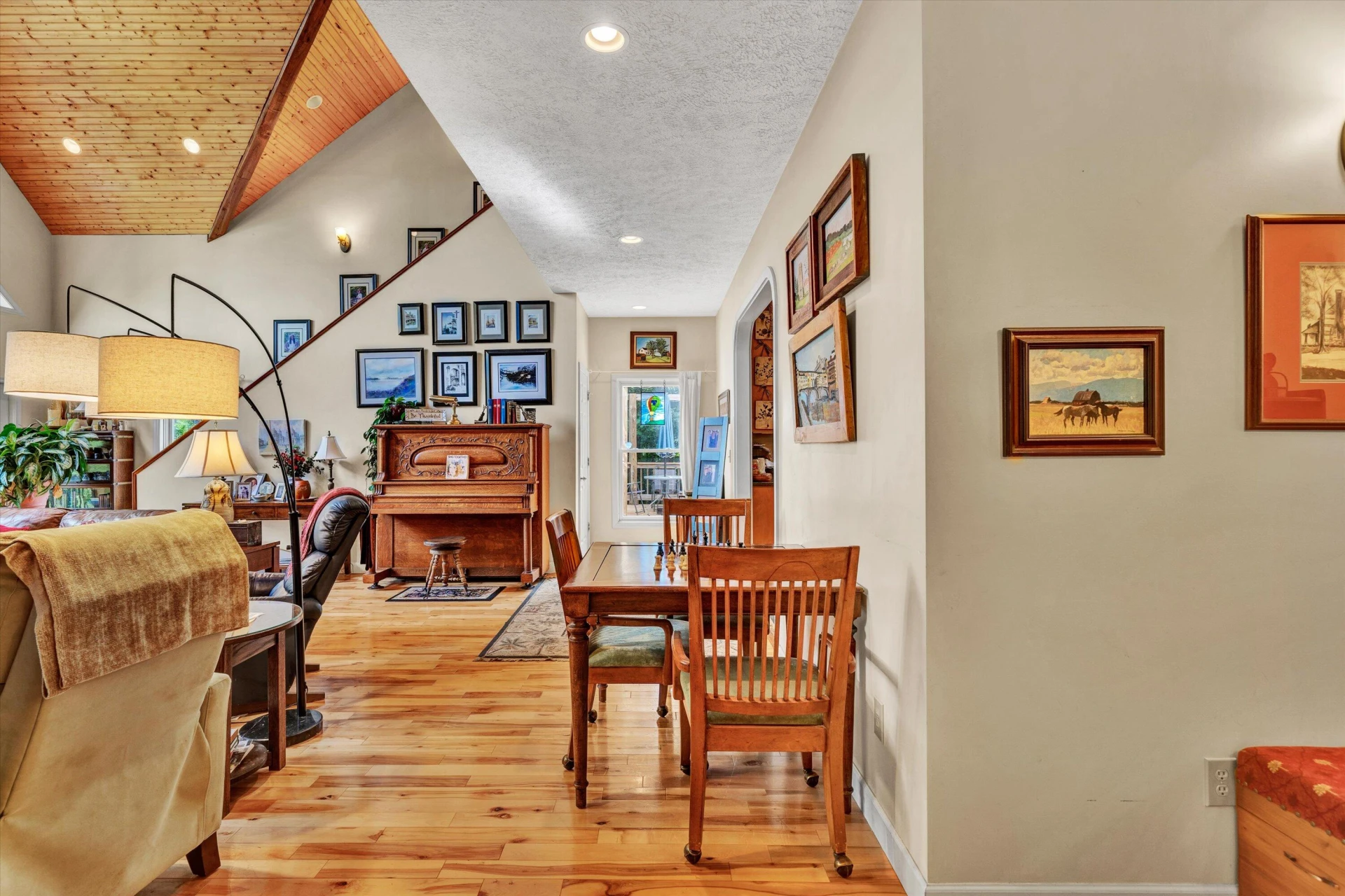 11289 SONTAG RD - Photo 14