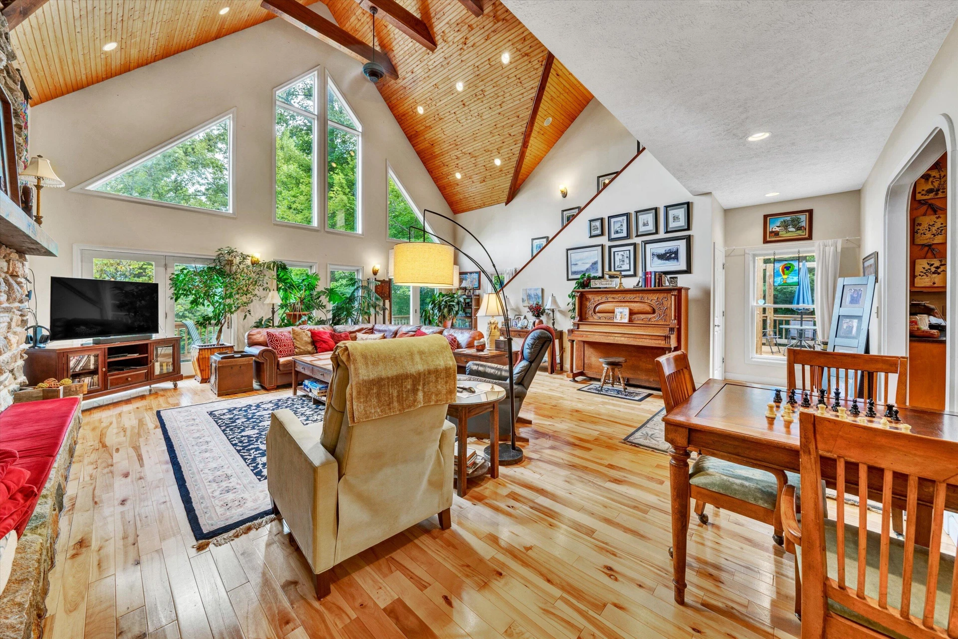 11289 SONTAG RD - Photo 8