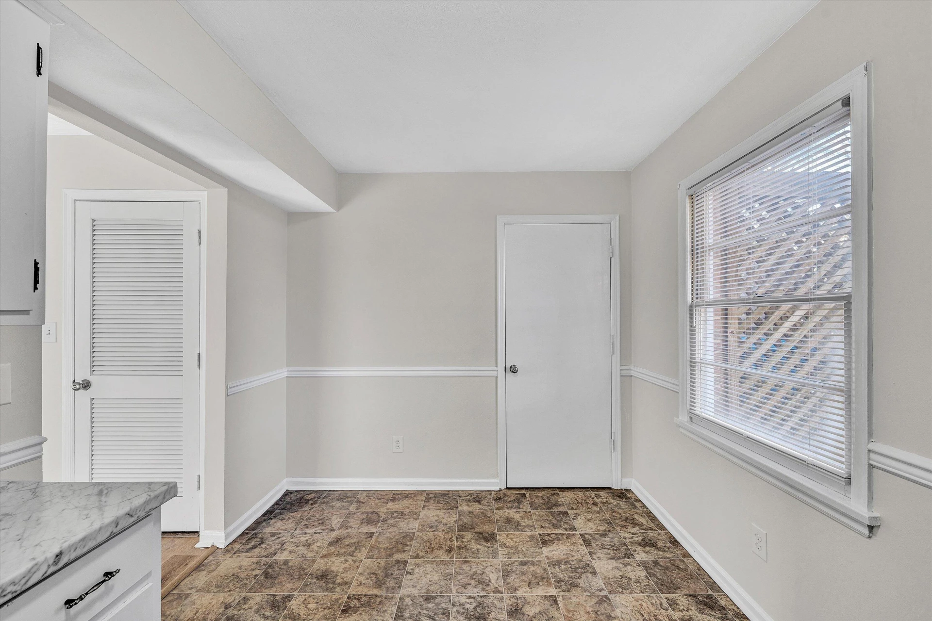 4524 Ohio ST #& 4528 - Photo 16