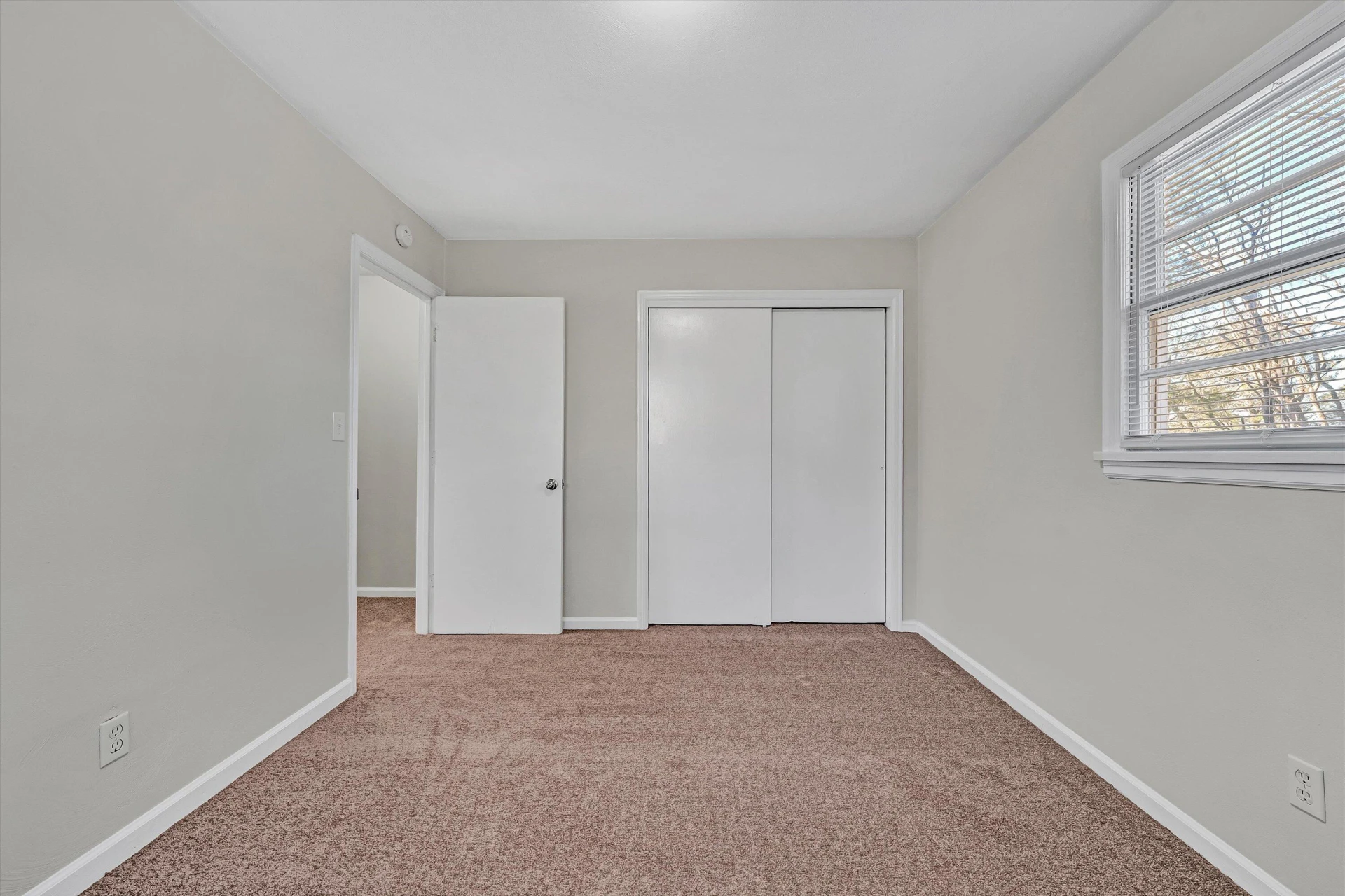 4524 Ohio ST #& 4528 - Photo 18