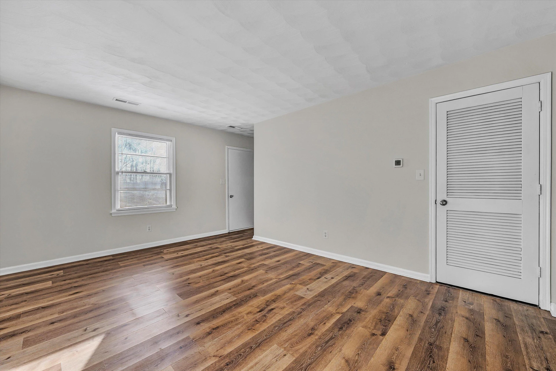 4524 Ohio ST #& 4528 - Photo 11