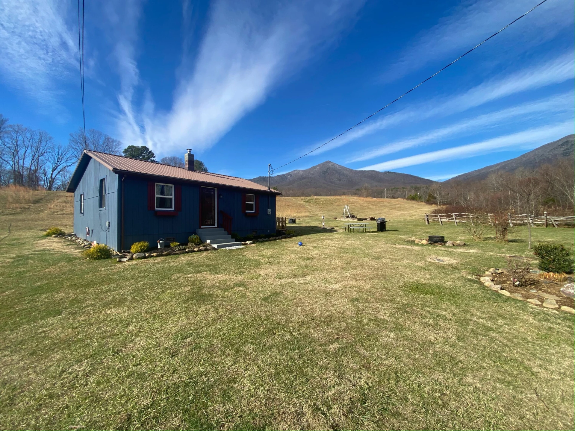 7392 Peaks RD - Photo 6