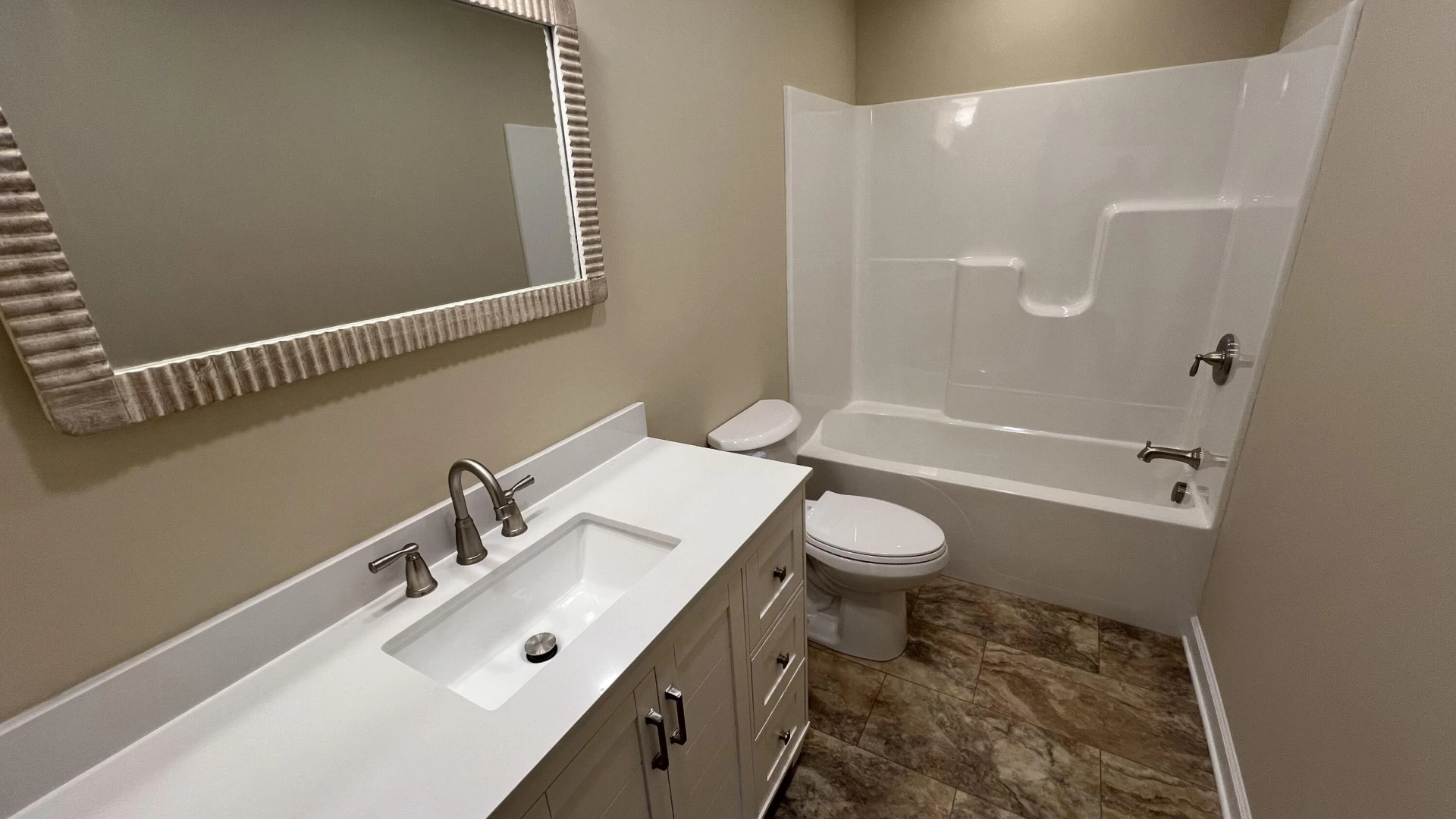 1710 Wallace AVE - Photo 14
