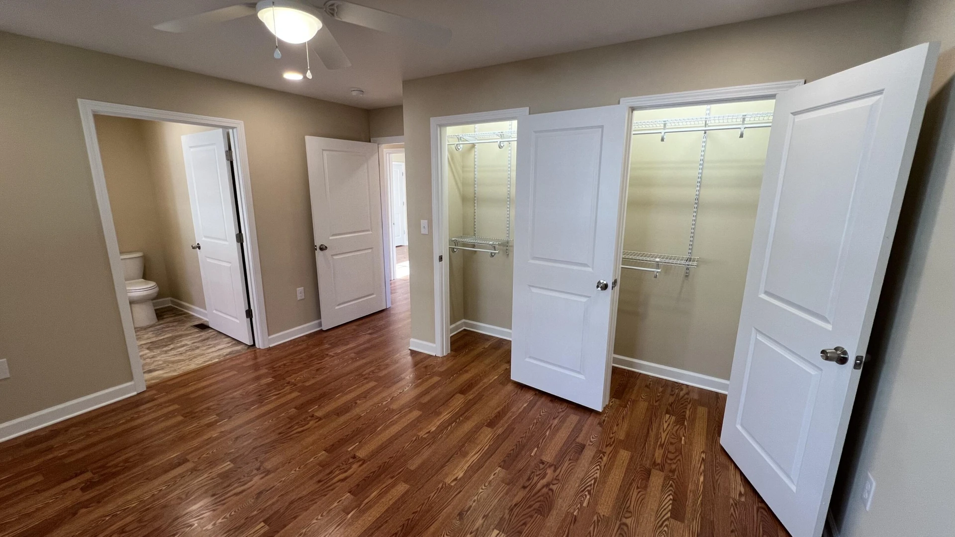 1710 Wallace AVE - Photo 8