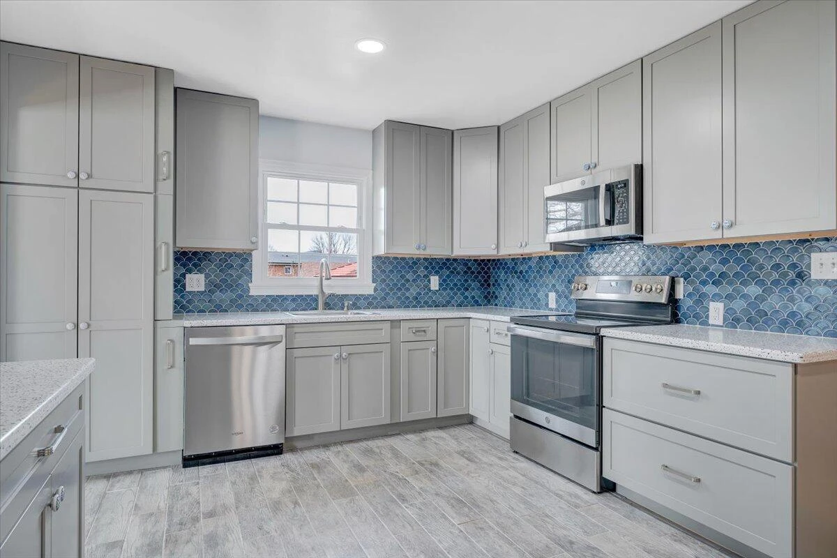 5001 Hildebrand RD - Photo 19