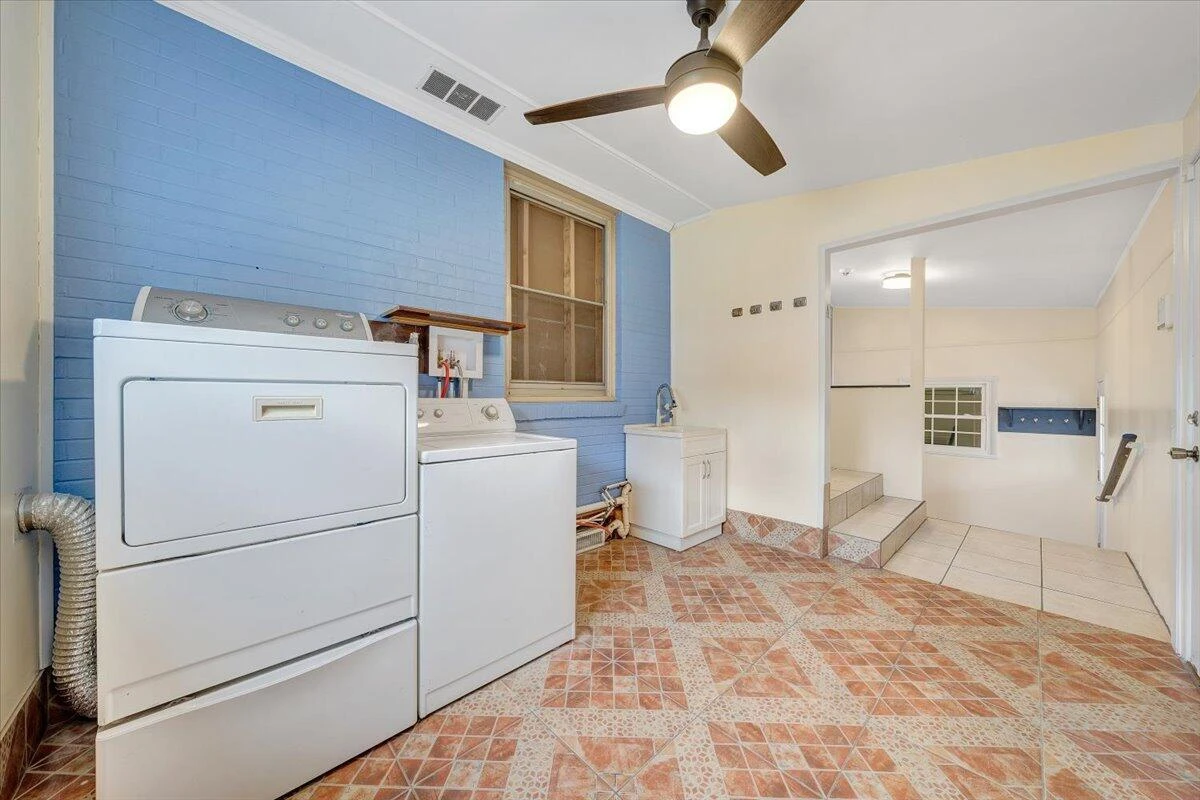 5001 Hildebrand RD - Photo 34