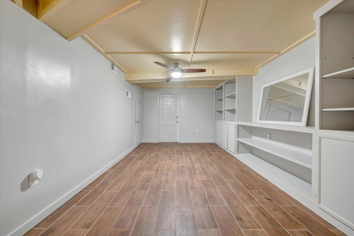 5001 Hildebrand RD - Photo 45