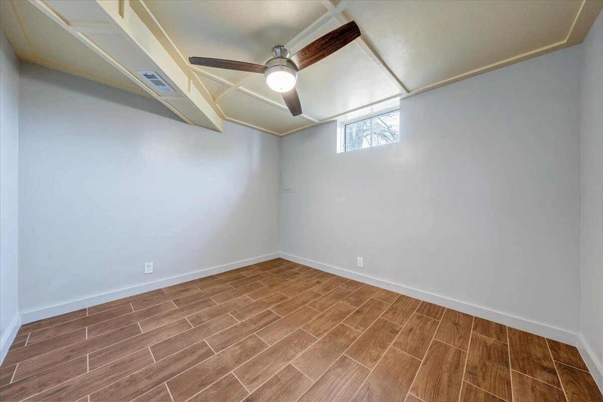 5001 Hildebrand RD - Photo 48