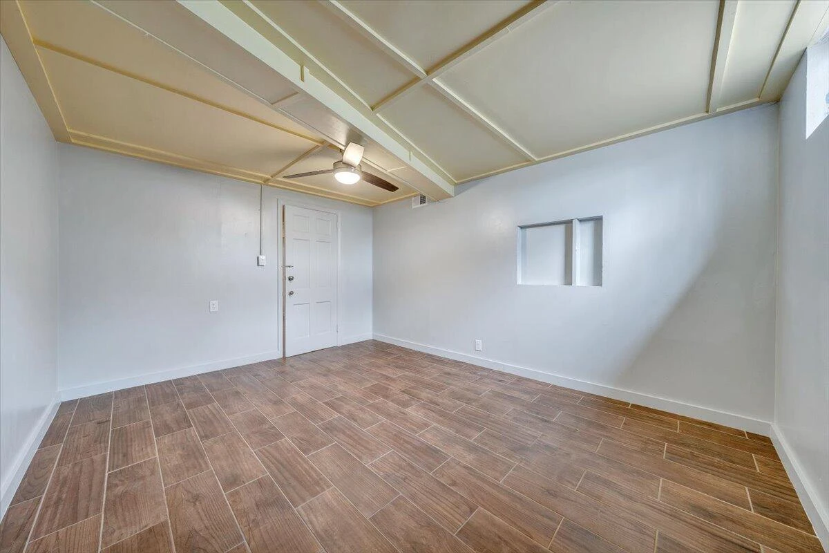 5001 Hildebrand RD - Photo 51