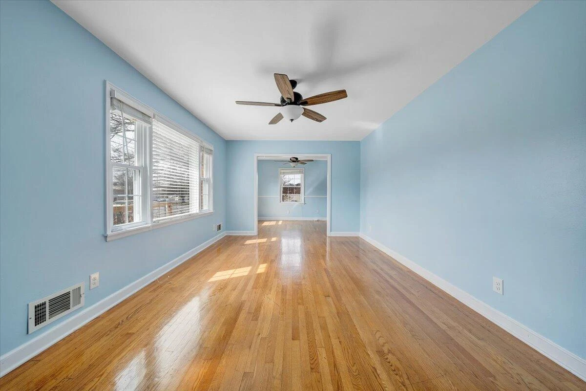 5001 Hildebrand RD - Photo 10