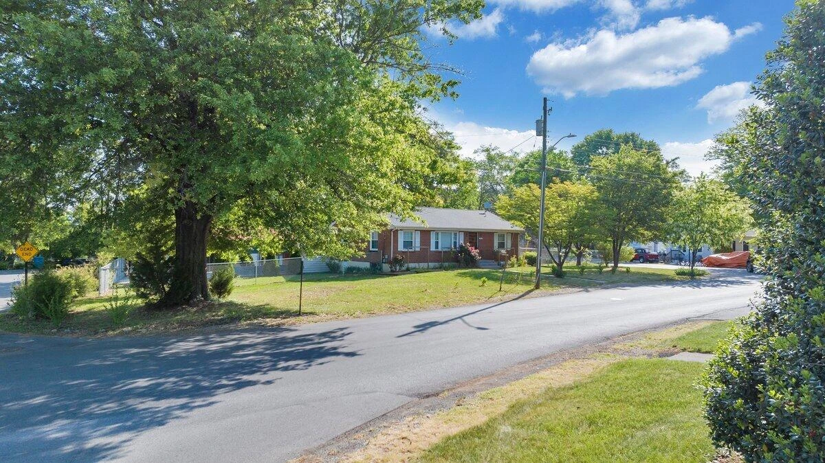 5001 Hildebrand RD - Photo 74