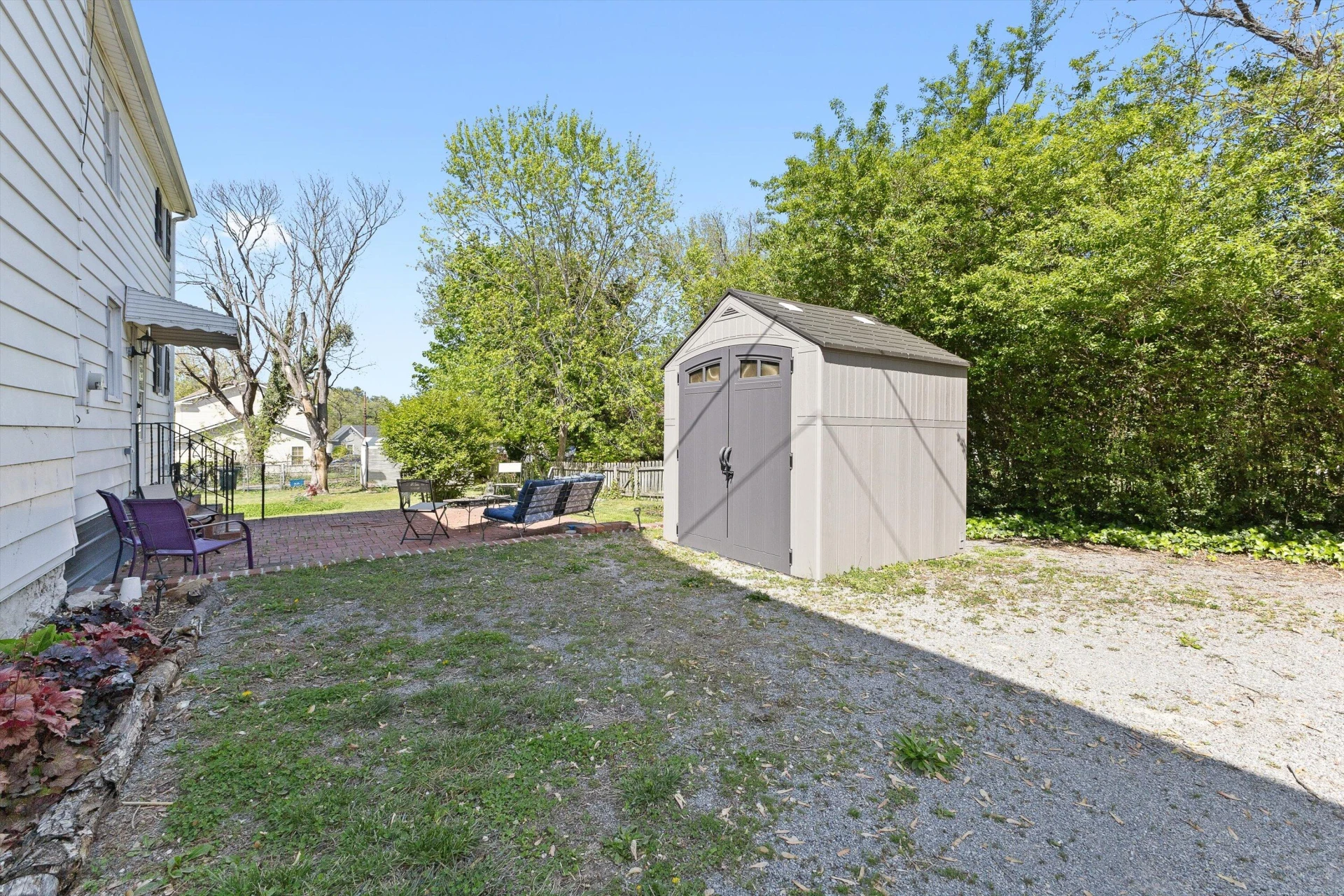 116 Cedar AVE - Photo 27